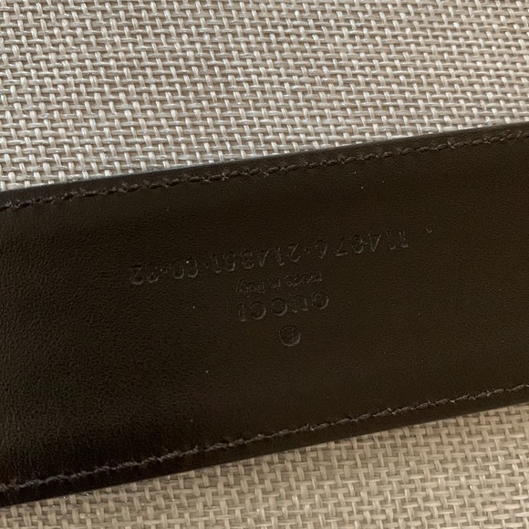 Gucci 🤎 - Picture 2 of 3